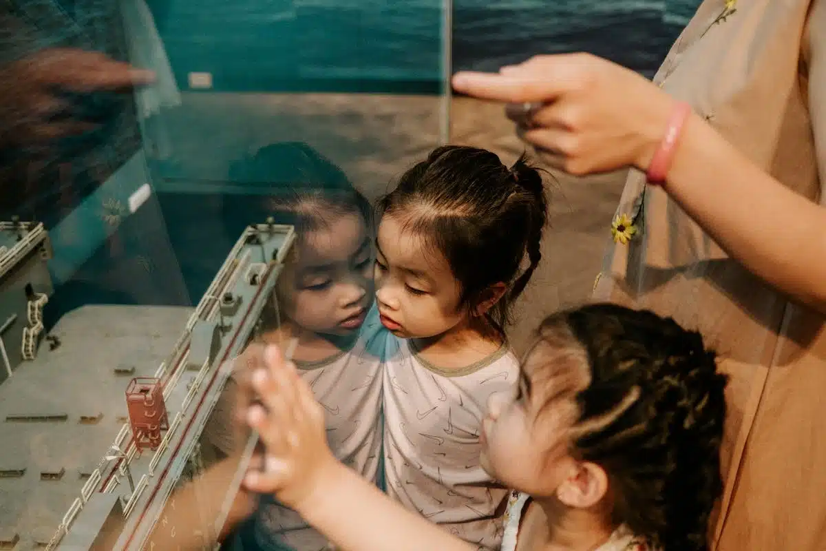 enfants musée
