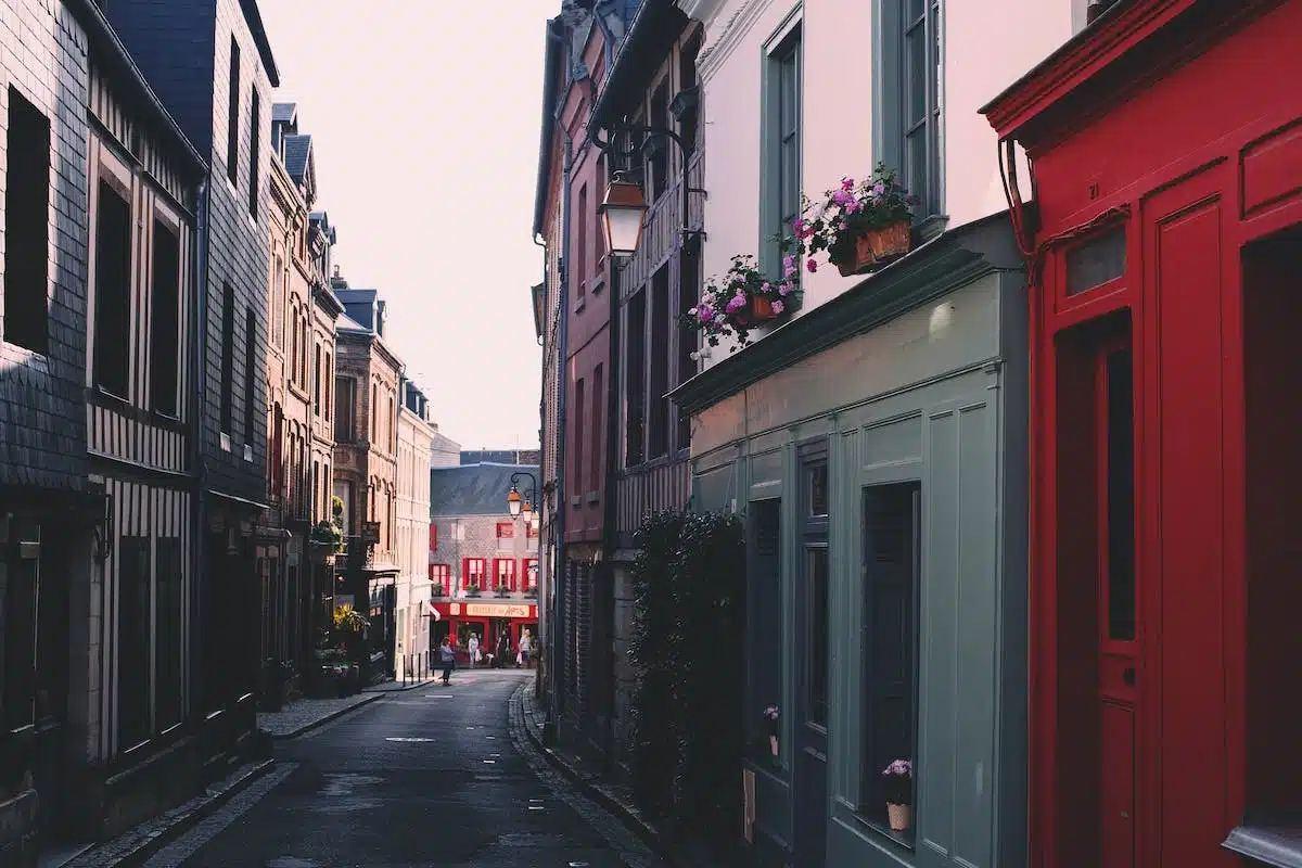 paris quartier