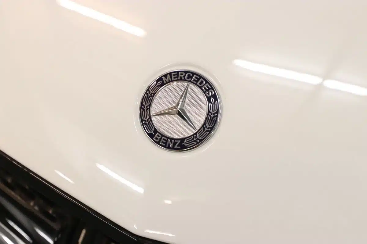 Logo Mercedes