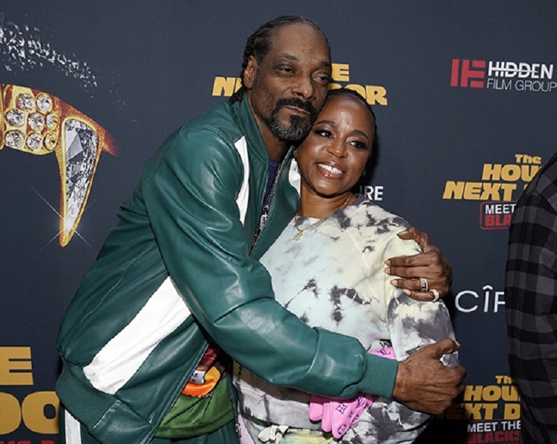 Quel est l'âge de Snoop Dogg (est-il plus âgé que sa femme Shante Broadus)