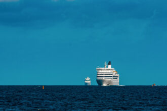 Les avantages des forfaits internet de croisière pour rester connecté en haute mer