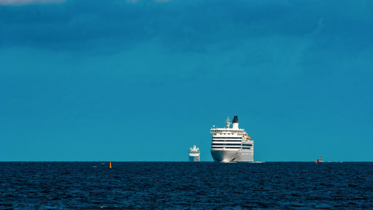 Les avantages des forfaits internet de croisière pour rester connecté en haute mer